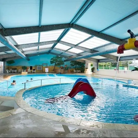 Kemping Mobil-homes Les Charmettes 4 Etoiles