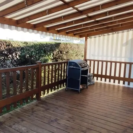 Mobil-homes Les Charmettes 4 Etoiles