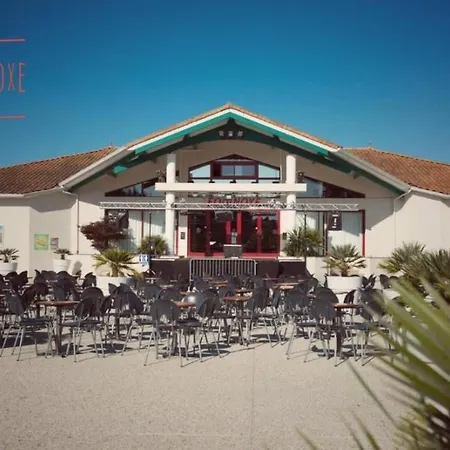 Mobil-homes Les Charmettes 4 Etoiles Les Mathes