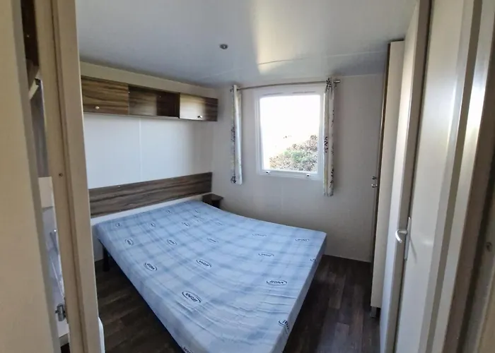 Mobil-homes Les Charmettes 4 Etoiles