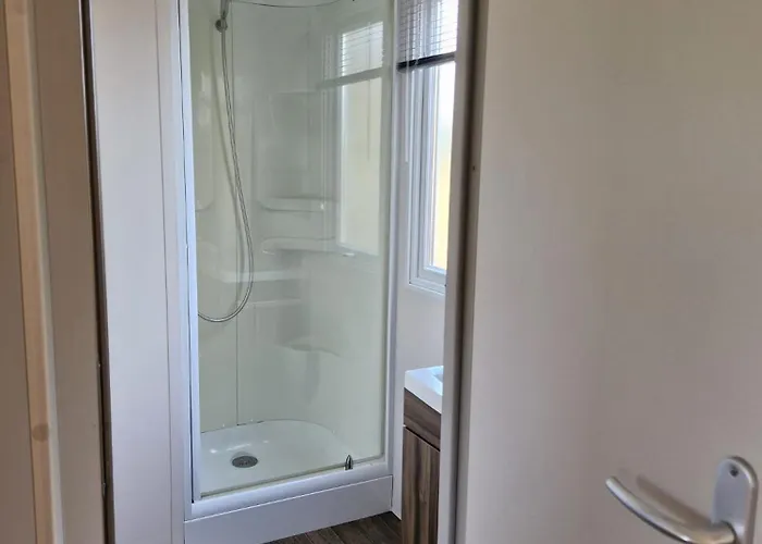 Mobil-homes Les Charmettes 4 Etoiles אתר קמפינג *