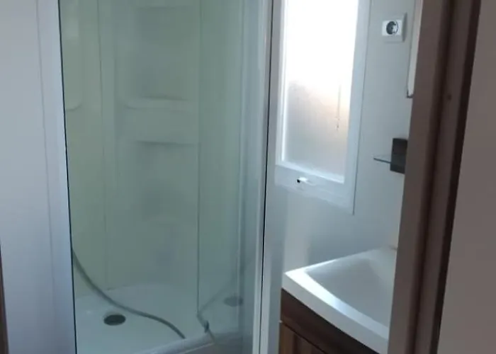 Mobil-homes Les Charmettes 4 Etoiles אתר קמפינג *