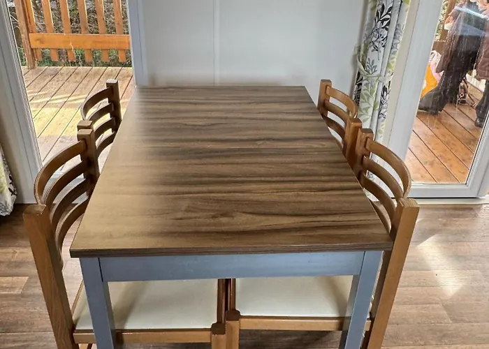 Mobil-homes Les Charmettes 4 Etoiles לס מתה