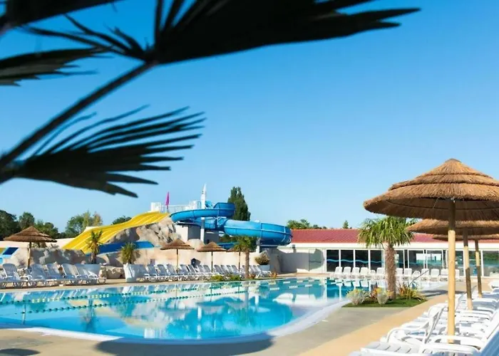 Mobil-homes Les Charmettes 4 Etoiles אתר קמפינג לס מתה