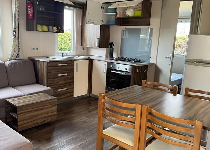 Mobil-homes Les Charmettes 4 Etoiles אתר קמפינג *